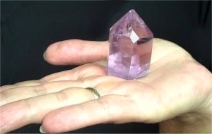 " Fensterkristall Amethyst " © Drei Lichter Esoterik
